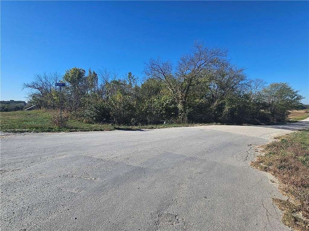 1.71 Acres of Land for Sale in Paola, Kansas