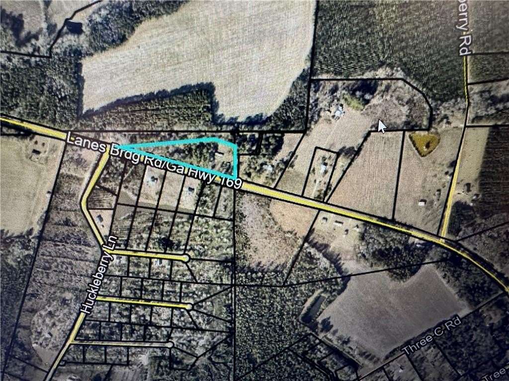 3 Acres of Residential Land for Sale in Jesup, Georgia