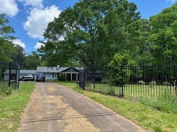 2.3 Acres of Residential Land with Home for Sale in Flowery Branch, Georgia