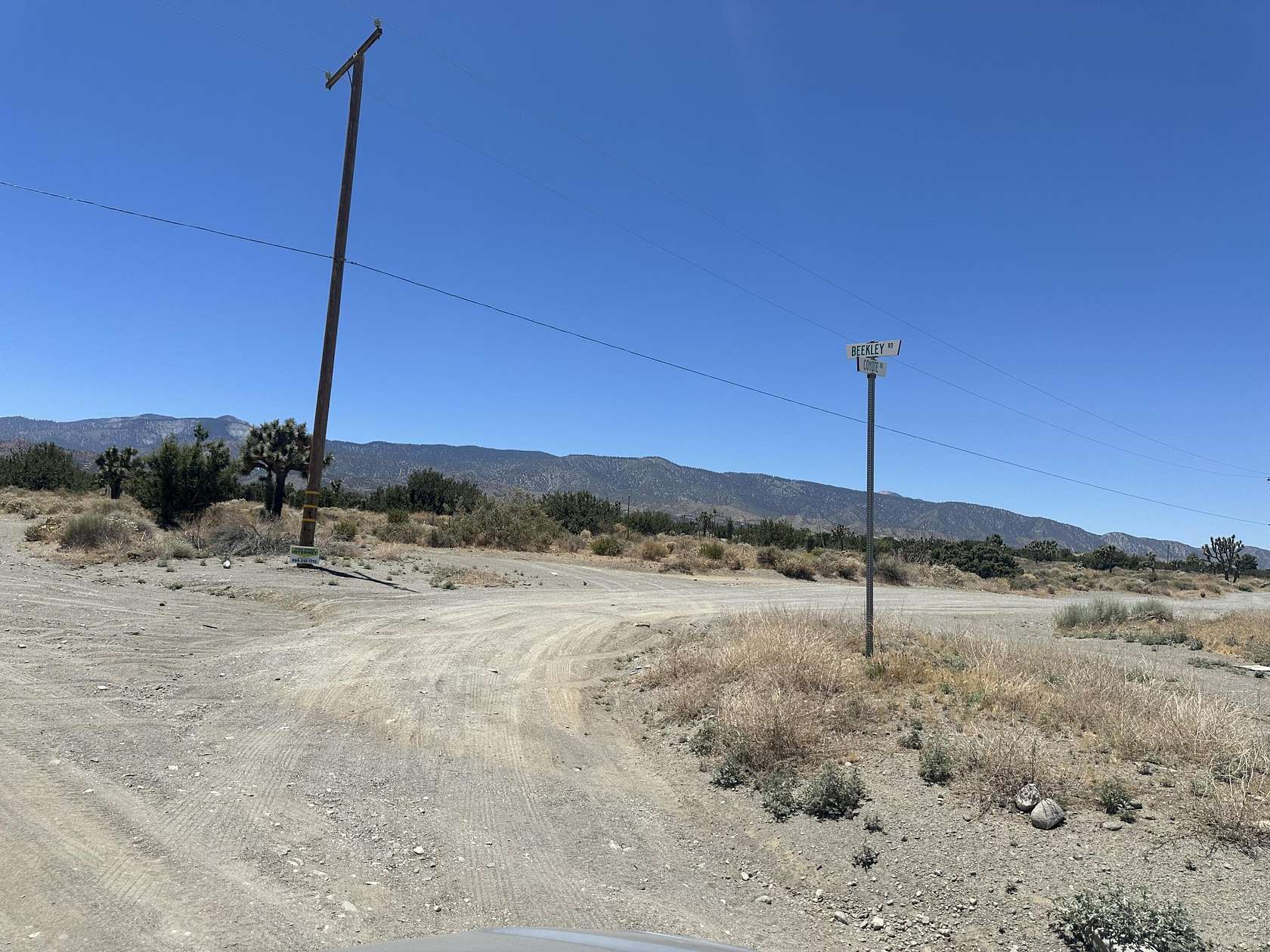 Residential Land for Sale in Phelan, California