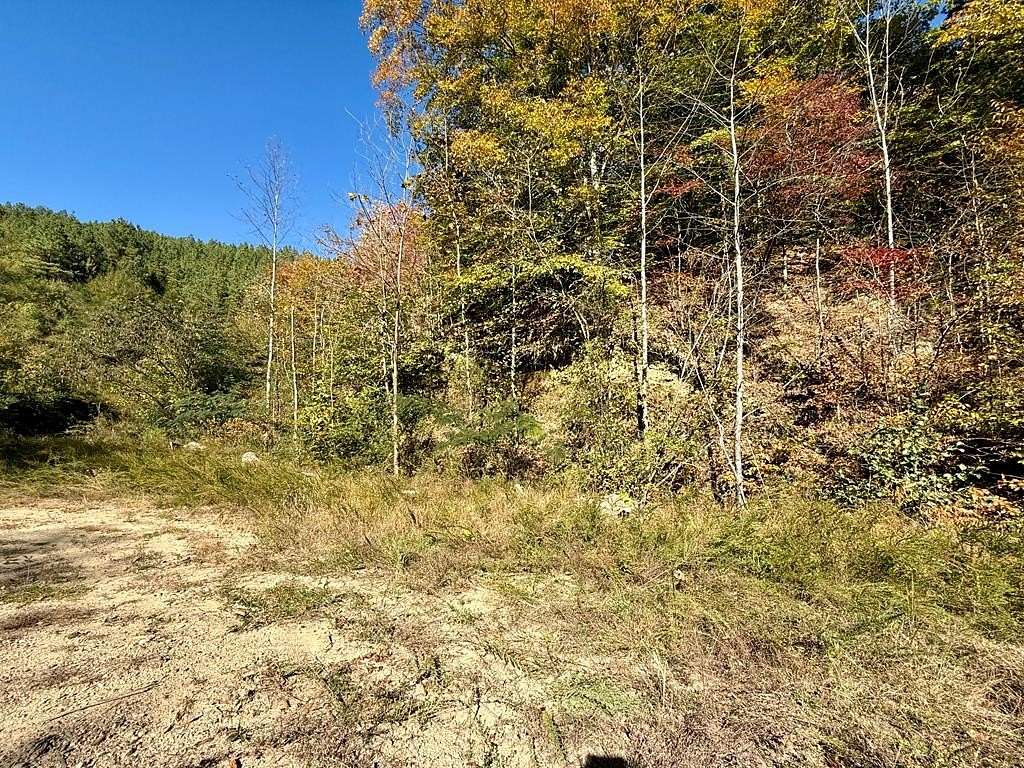 1 Acre of Residential Land for Sale in Banner, Kentucky