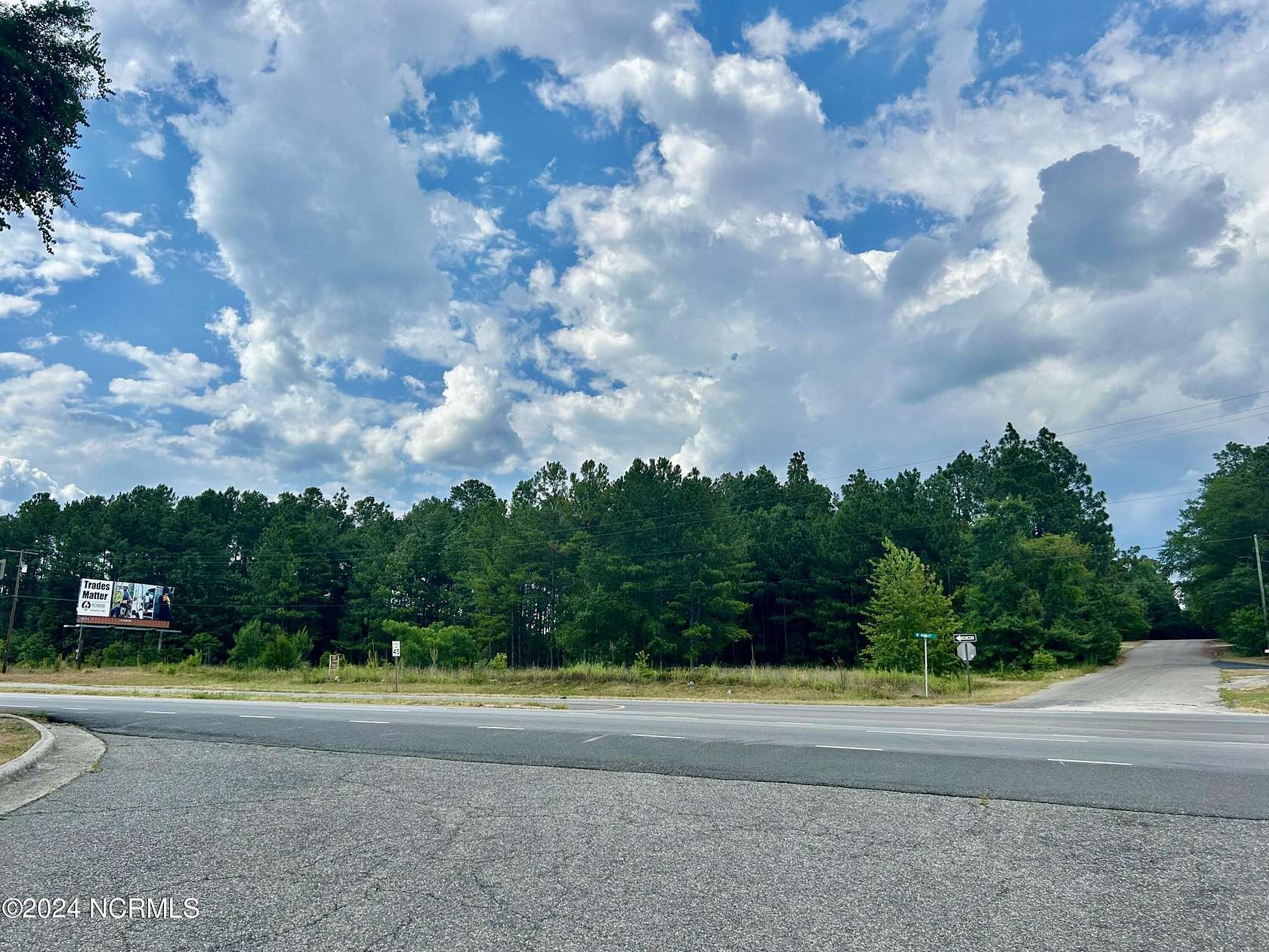 1.03 Acres of Commercial Land for Sale in Hamlet, North Carolina