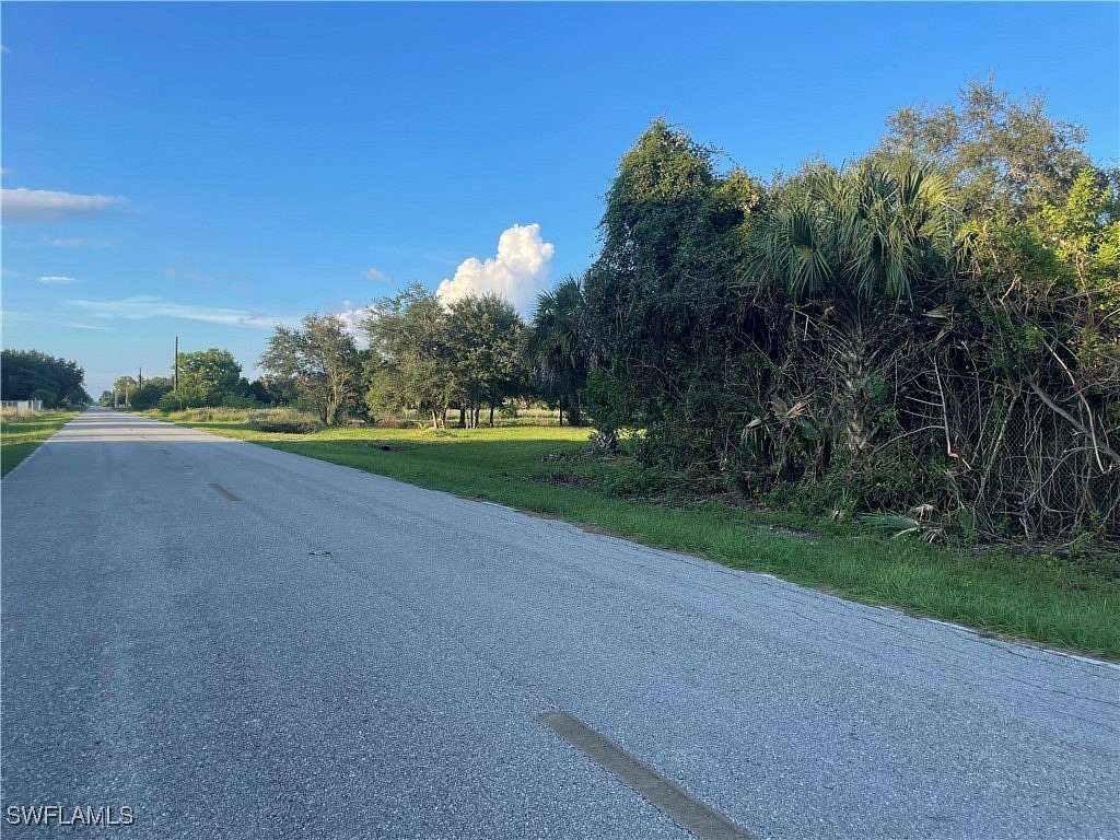 1.25 Acres of Residential Land for Sale in Clewiston, Florida