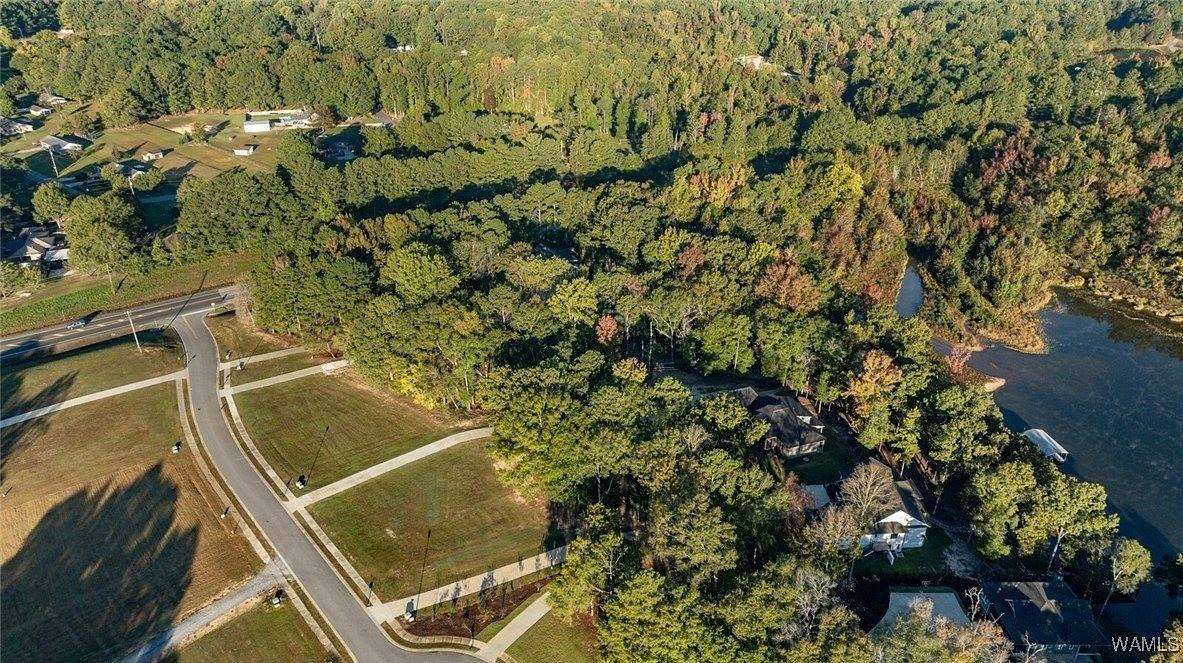 1.25 Acres of Residential Land for Sale in Northport, Alabama