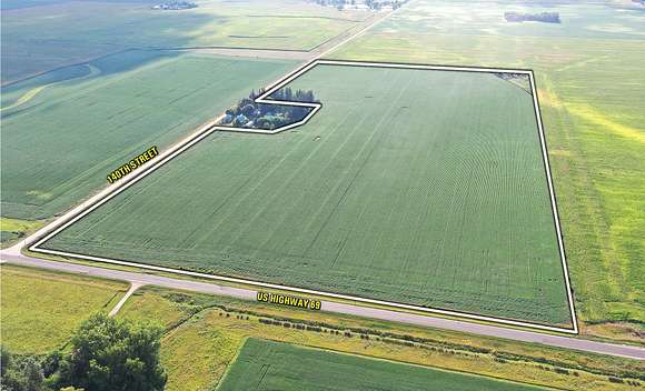 557 Acres of Agricultural Land for Auction in Avery Township, Iowa