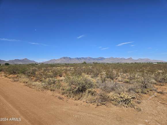 1.5 Acres of Residential Land for Sale in Huachuca City, Arizona