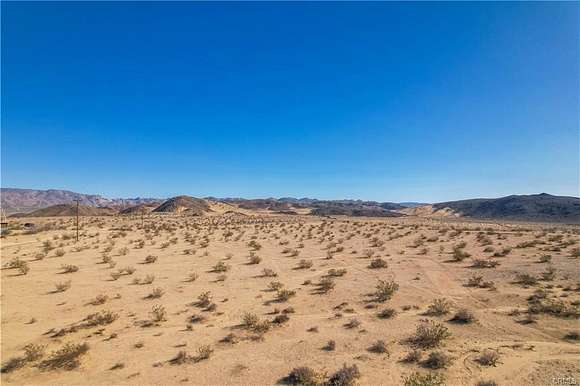 5 Acres of Residential Land for Sale in Twentynine Palms, California