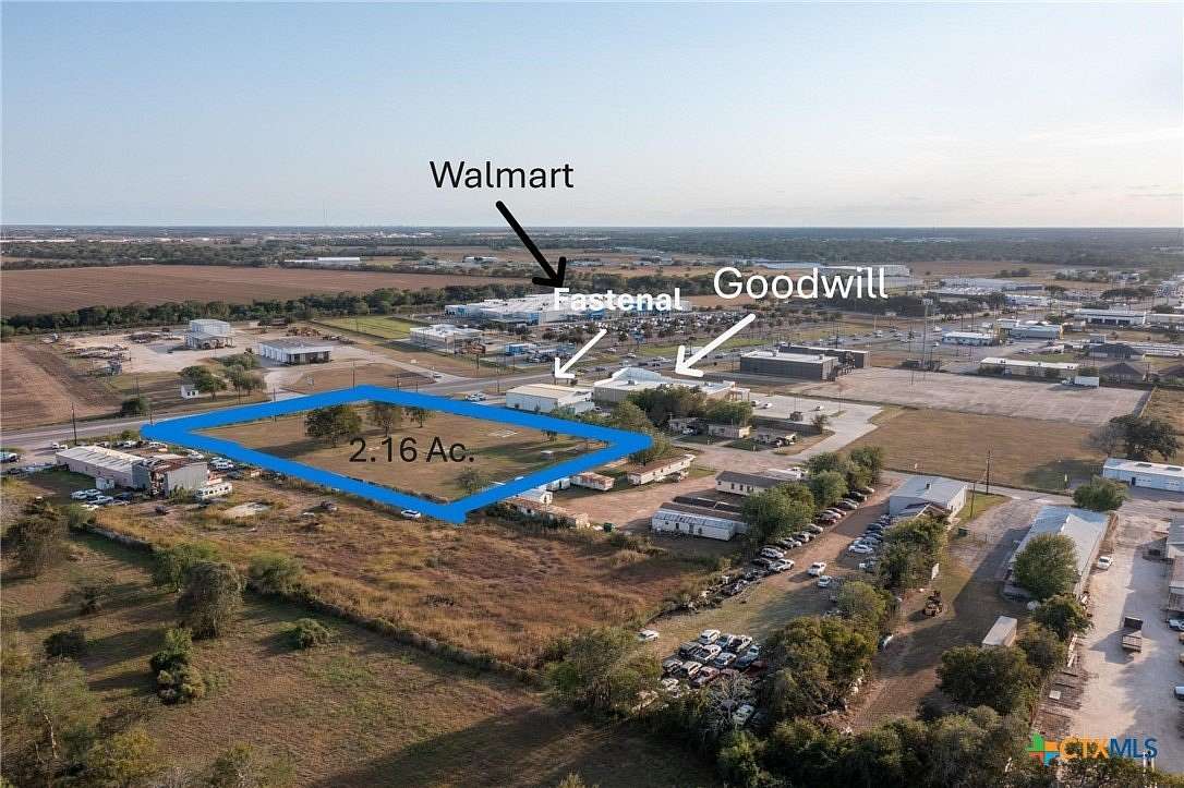 2.16 Acres of Commercial Land for Sale in Victoria, Texas