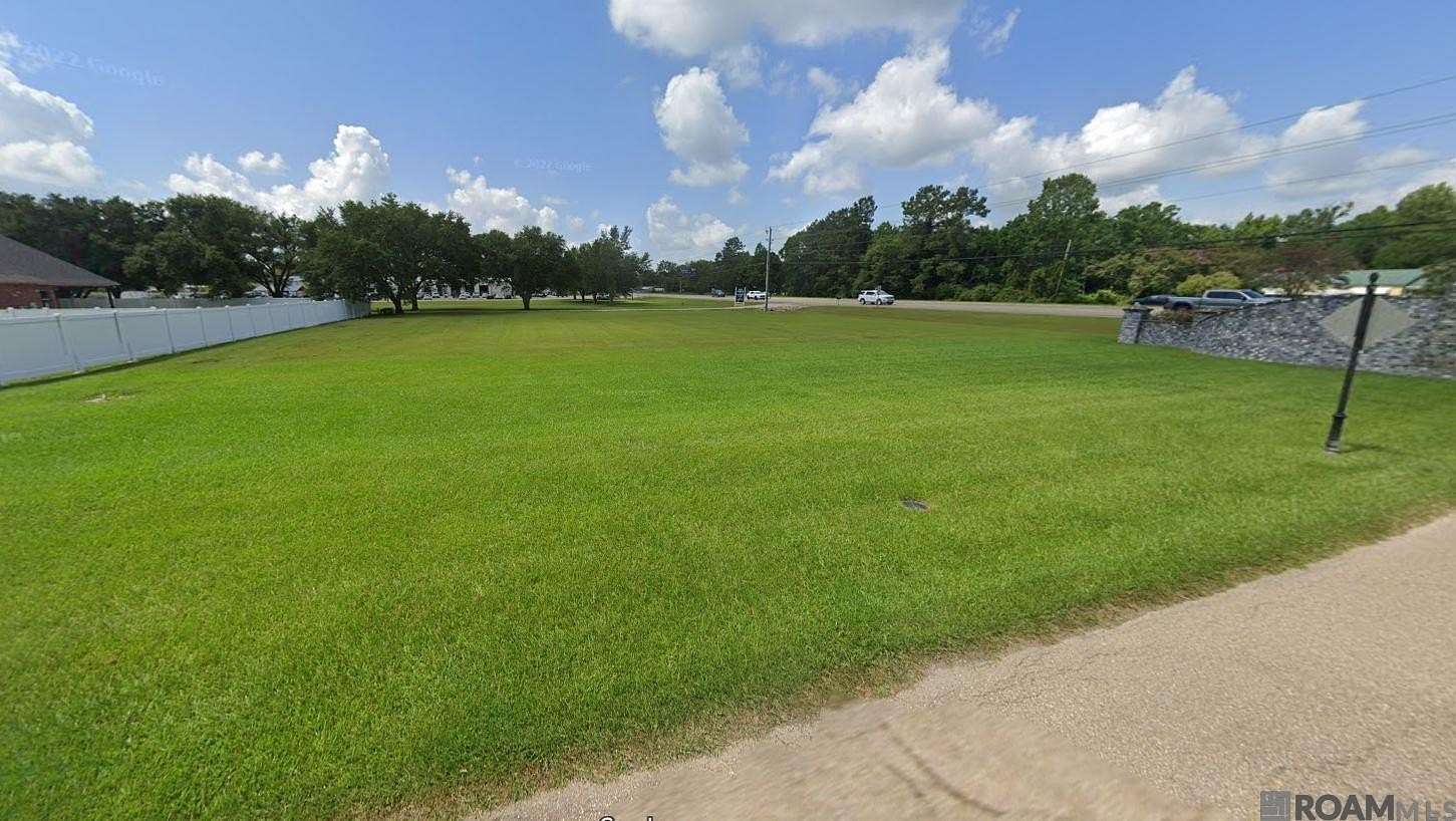 0.6 Acres of Commercial Land for Sale in Denham Springs, Louisiana