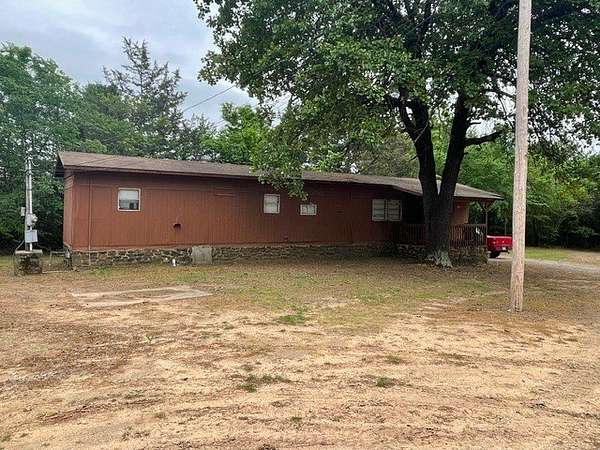 7 Acres of Residential Land for Sale in Alma, Arkansas