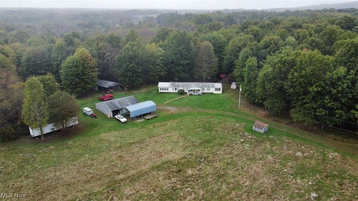 34.2 Acres of Land with Home for Auction in Burghill, Ohio