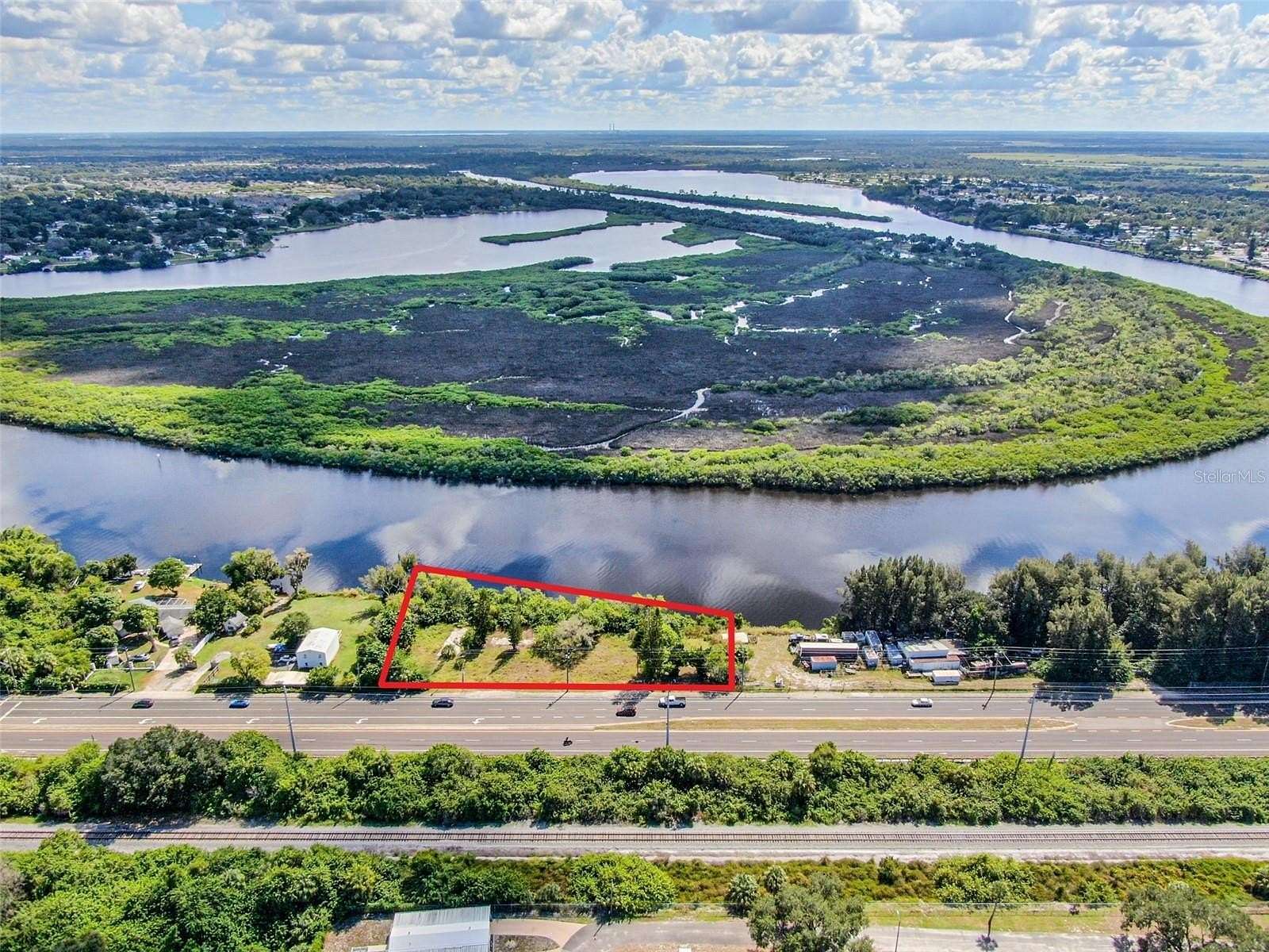 0.92 Acres of Commercial Land for Sale in Ruskin, Florida