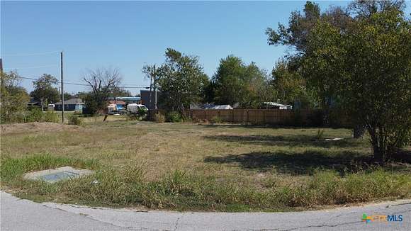 0.09 Acres of Mixed-Use Land for Sale in Taylor, Texas