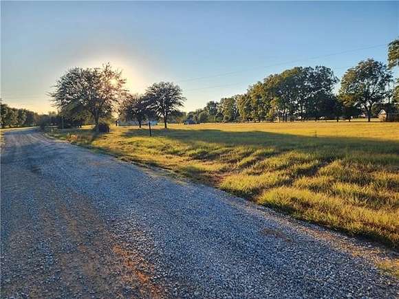 1 Acre of Residential Land for Sale in Natchez, Louisiana