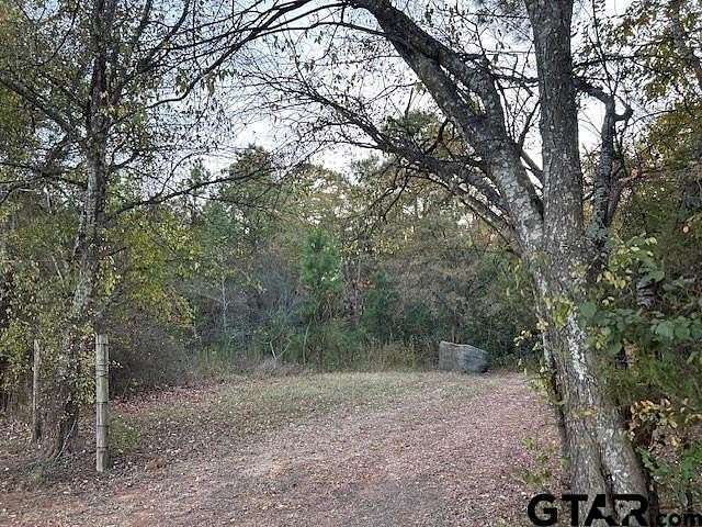 3.85 Acres of Residential Land for Sale in Lindale, Texas