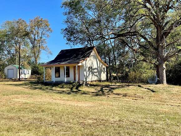 9.71 Acres of Residential Land with Home for Sale in Alto, Texas