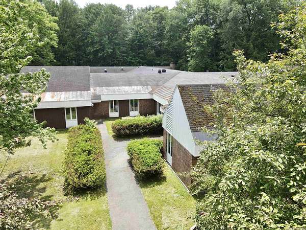 4.6 Acres of Improved Commercial Land for Lease in Newport, Vermont