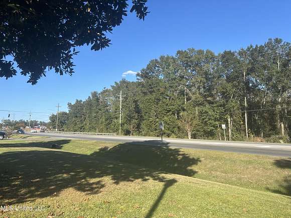 0.5 Acres of Commercial Land for Sale in Lucedale, Mississippi