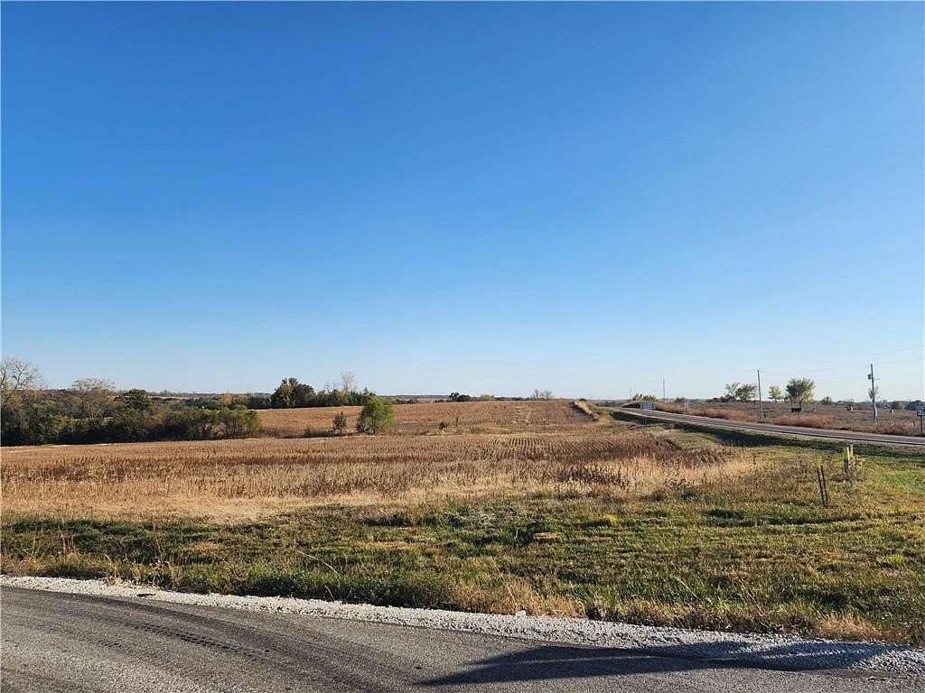 24 Acres of Recreational Land for Sale in Coffey, Missouri