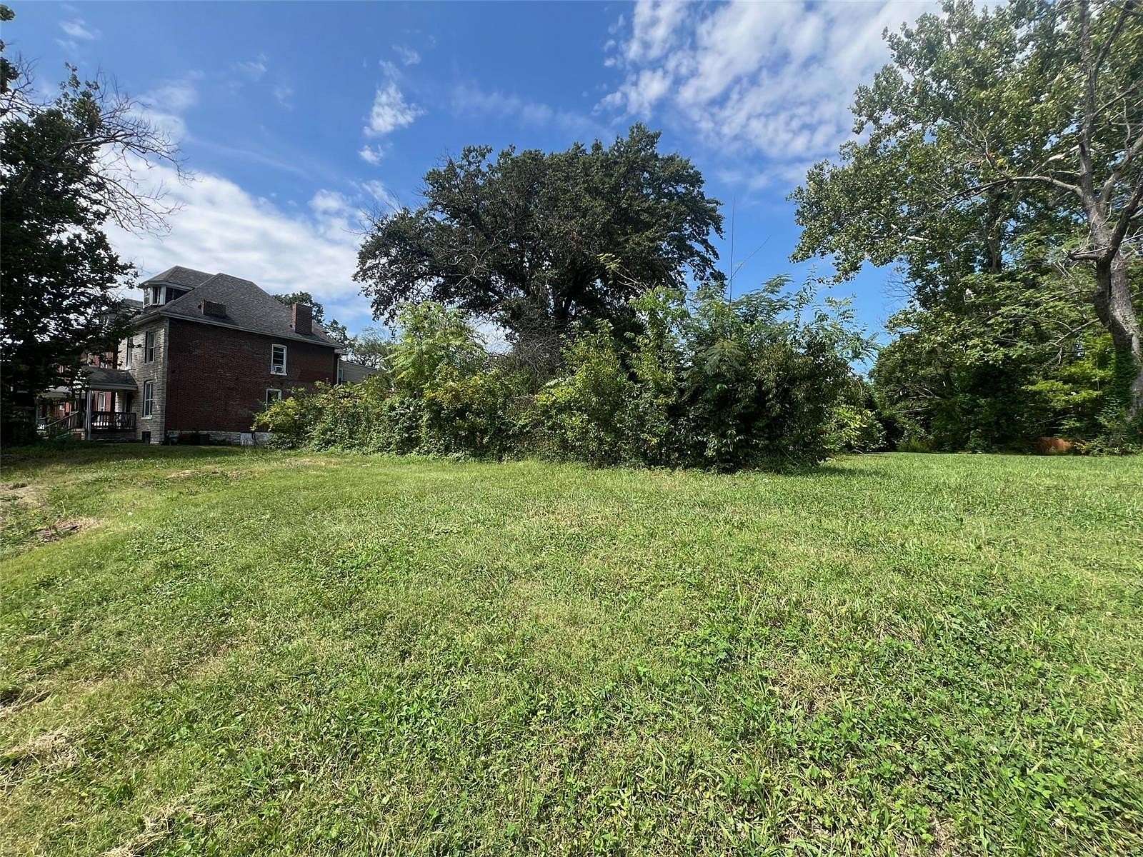 0.131 Acres of Residential Land for Sale in St. Louis, Missouri