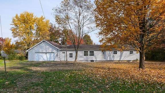 9 Acres of Residential Land with Home for Auction in Southington, Ohio