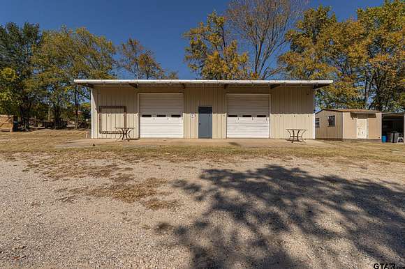 2.99 Acres of Improved Commercial Land for Sale in Canton, Texas