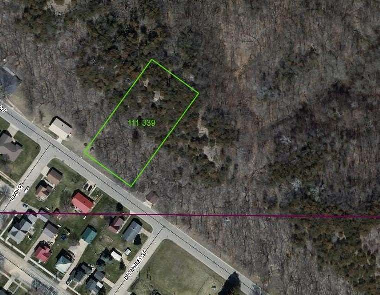 1.03 Acres of Residential Land for Sale in Cassville, Wisconsin