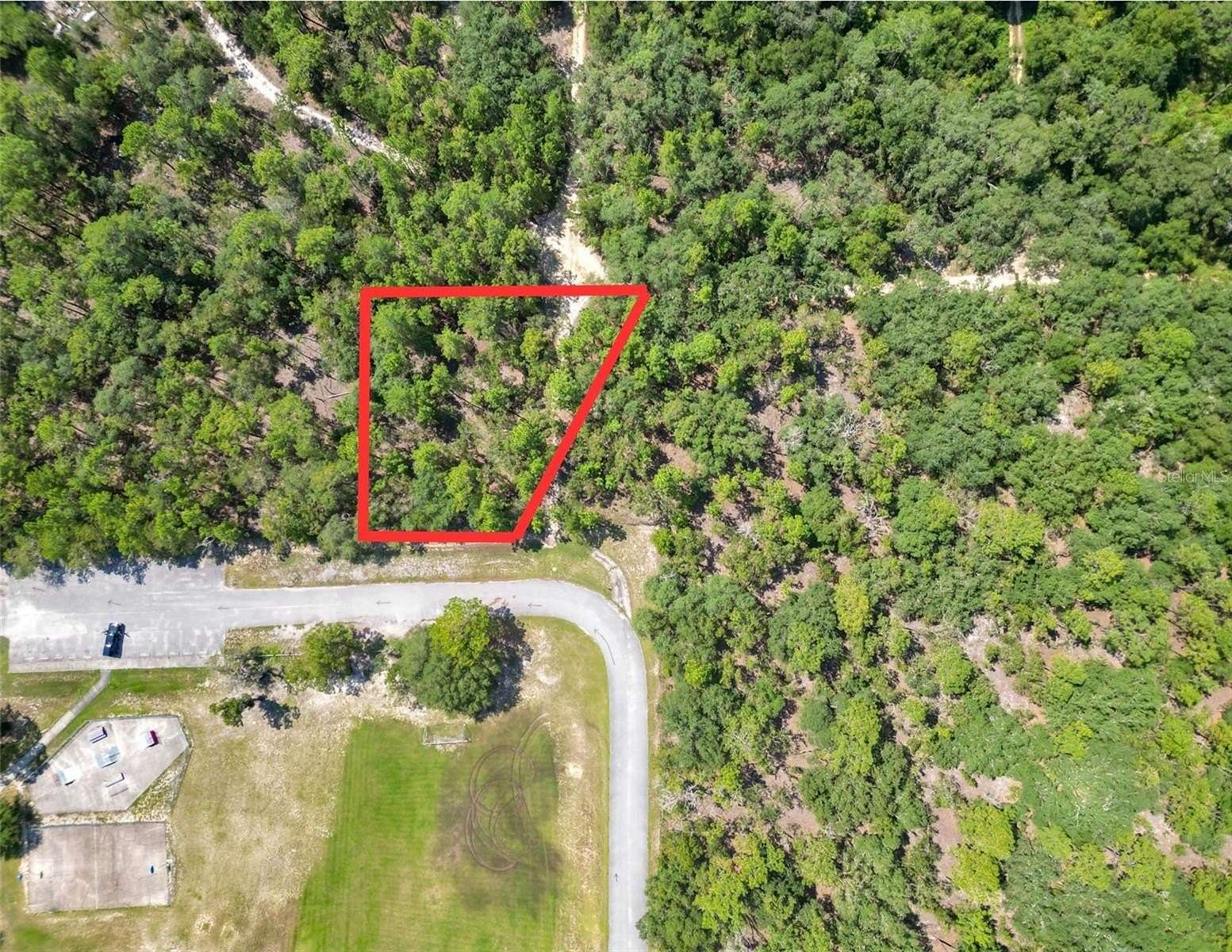 0.28 Acres of Residential Land for Sale in Interlachen, Florida