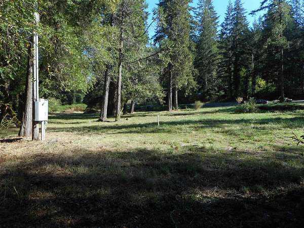 2.1 Acres of Mixed-Use Land for Sale in Gasquet, California