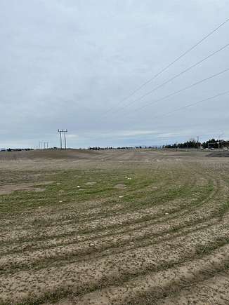 4.93 Acres of Mixed-Use Land for Sale in Medical Lake, Washington