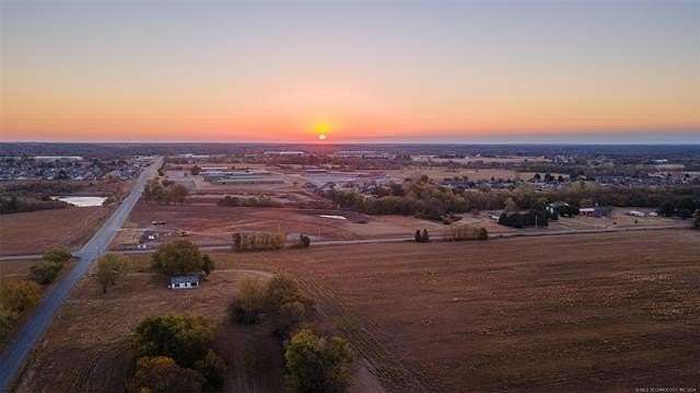 2.5 Acres of Residential Land for Sale in Skiatook, Oklahoma