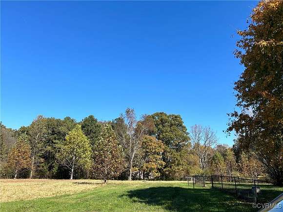 11.32 Acres of Land with Home for Sale in Mechanicsville, Virginia