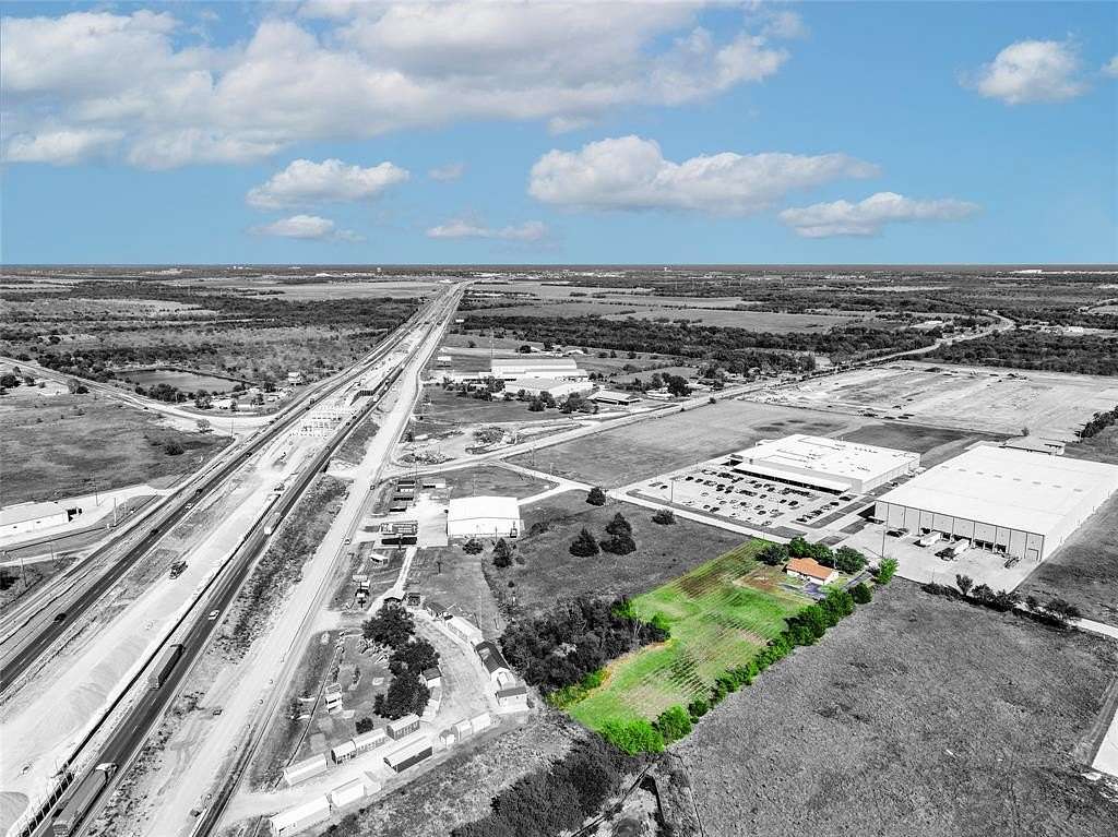 2 Acres of Mixed-Use Land for Sale in Greenville, Texas