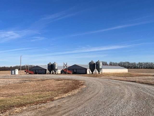 18 Acres of Commercial Land for Sale in Turney, Missouri