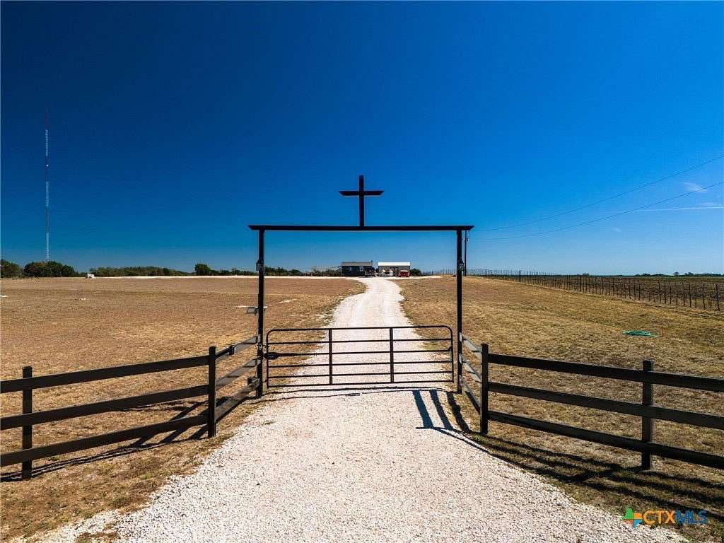 3.99 Acres of Residential Land with Home for Sale in Gatesville, Texas