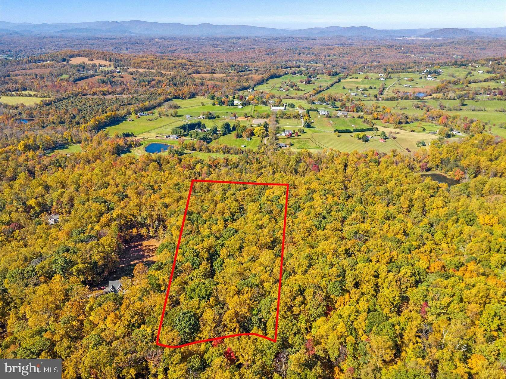 10 Acres of Residential Land for Sale in Warrenton, Virginia