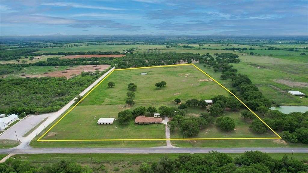 22 Acres of Agricultural Land with Home for Sale in Comanche, Texas