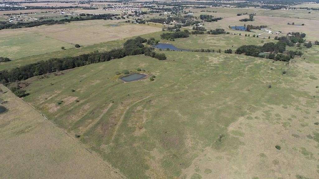 67.5 Acres of Recreational & Residential Land for Sale in Mabank, Texas
