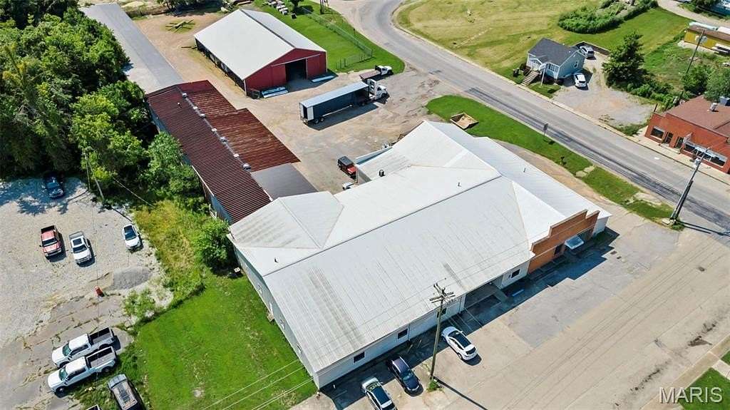 2 Acres of Improved Commercial Land for Sale in Marble Hill, Missouri