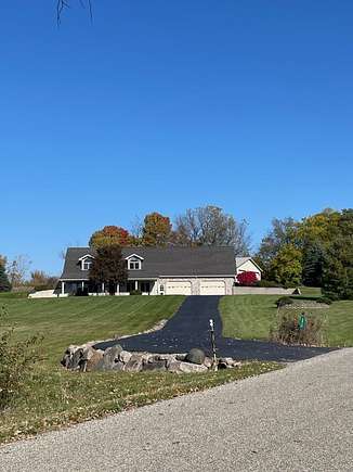 2.54 Acres of Residential Land with Home for Sale in Fremont, Indiana