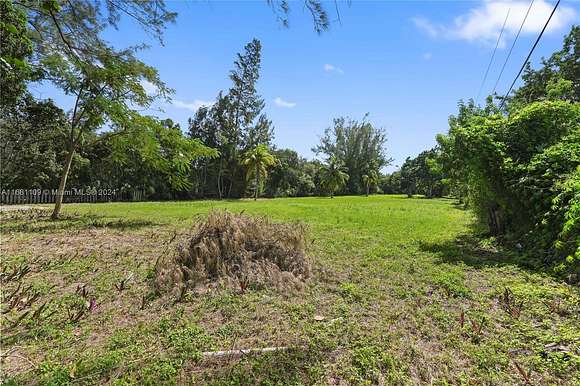 1.6 Acres of Residential Land for Sale in Miami, Florida