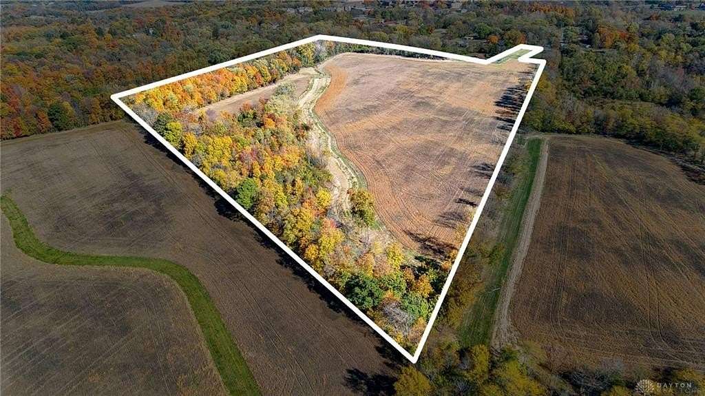 38.837 Acres of Land for Sale in Xenia Township, Ohio