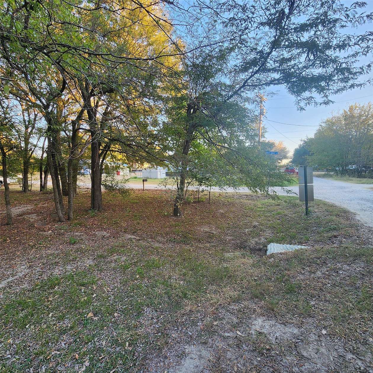 0.11 Acres of Residential Land for Sale in West Tawakoni, Texas