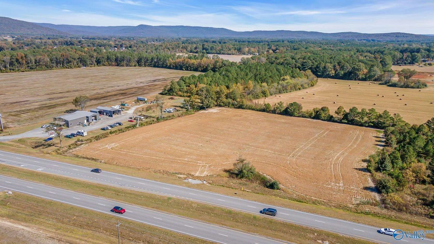 3 Acres of Commercial Land for Sale in Owens Cross Roads, Alabama