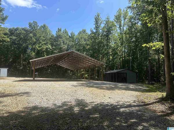 18 Acres of Recreational & Residential Land for Sale in Roanoke, Alabama