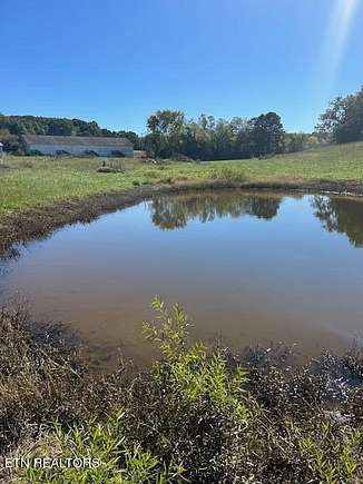 6 Acres of Residential Land for Sale in Madisonville, Tennessee