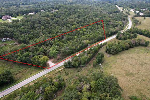 1.85 Acres of Residential Land for Sale in Branson, Missouri