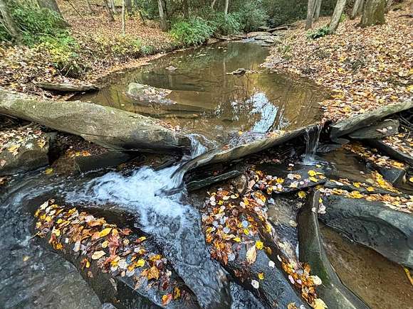 2.152 Acres of Residential Land for Sale in Mineral Bluff, Georgia