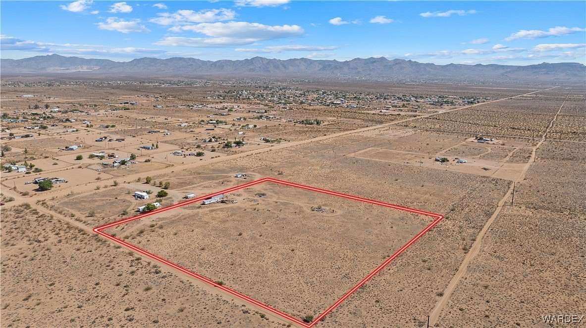 20.12 Acres of Agricultural Land for Sale in Golden Valley, Arizona