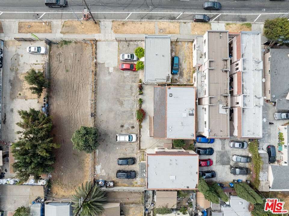 0.111 Acres of Land for Sale in Los Angeles, California